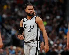 爱游戏体育平台-转折点！圣安东尼奥马刺复出首秀，法国杯今夜攻防权衡，话题不断，轮换策略成焦点