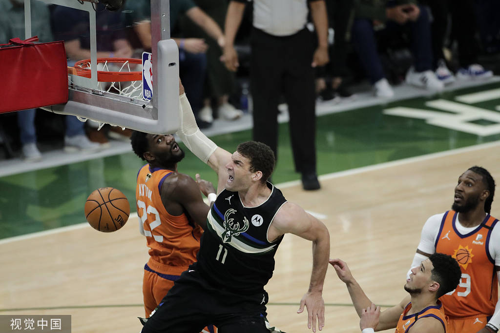 爱游戏体育平台-基耶利尼在尤文图斯几号