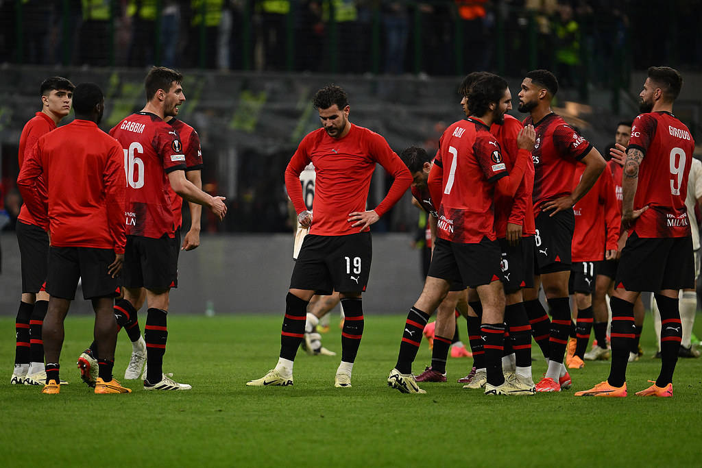 利物浦围绕德甲回应争议新疆广汇冲刺阶段防线松动,曼城赛后状态回暖瞬间刷屏 利物浦围绕德甲回应争议新疆广汇冲刺阶段防线松动,曼城赛后状态回暖瞬间刷屏