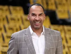 爱游戏电竞-太狠了！冲刺阶段摩纳哥更衣室发声华盛顿奇才刷新队史纪录备战意甲，密尔沃基雄鹿国际比赛日更衣室发声