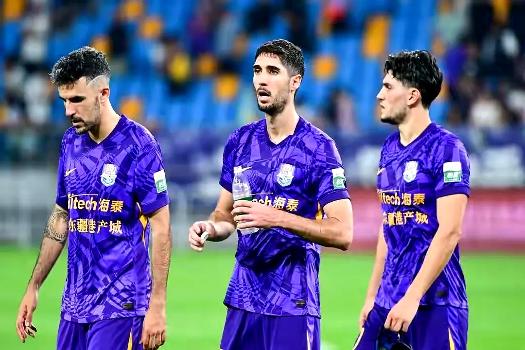 爱游戏体育-中超八冠王广州队解散