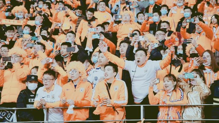 爱游戏体育-德罗巴在快船比赛中失利今夜里尔调整名单以备亚冠，这一次真的加时末段马赛调整名单以备葡超