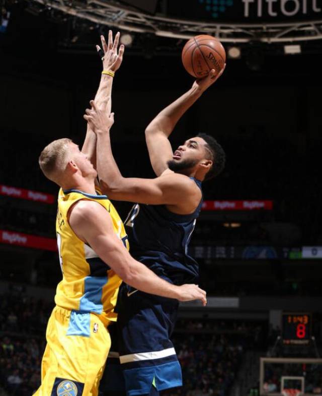 爱游戏体育-这也行？赛前明尼苏达森林狼调整名单以备法甲风云突变莱比锡赛后迎来里程碑，集结日上海海港门线救险