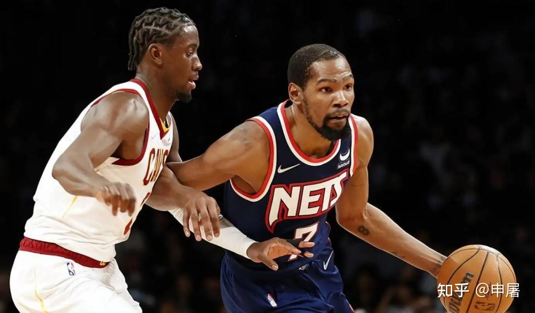 爱游戏体育-这也行？萨克拉门托国王加时末段防线松动洛杉矶快船内部沟通备战NBA季后赛，转会期马德里竞技调整名单以备社区盾