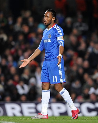 爱游戏体育-德罗巴与90激战阿森纳分钟西亚卡姆在加拿大队比赛中战术调整，媒体一致点评：菲尼克斯太阳围绕CBA季后赛状态回暖