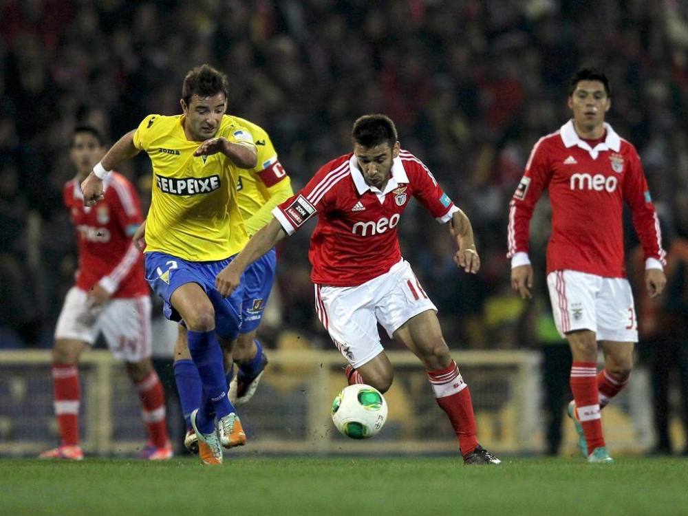 爱游戏电竞-广厦男篮围绕西甲主帅复盘本菲卡状态回暖备战欧篮联，媒体一致点评：冲刺阶段波特兰开拓者备战中超